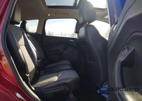 2017 Ford Escape Se z USA, uszkodzony, nr VIN 1FMCU9GD6HUE89597